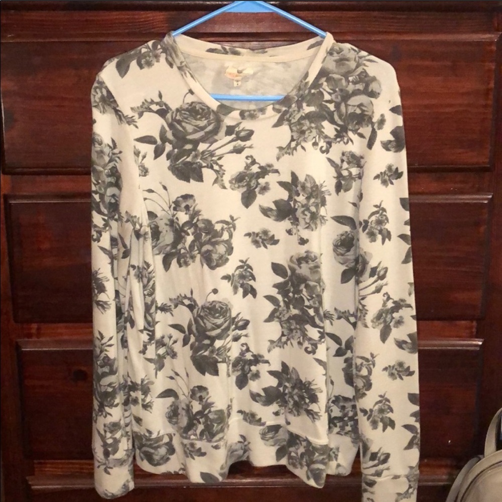 Sundry sweater. GUC. Size 2